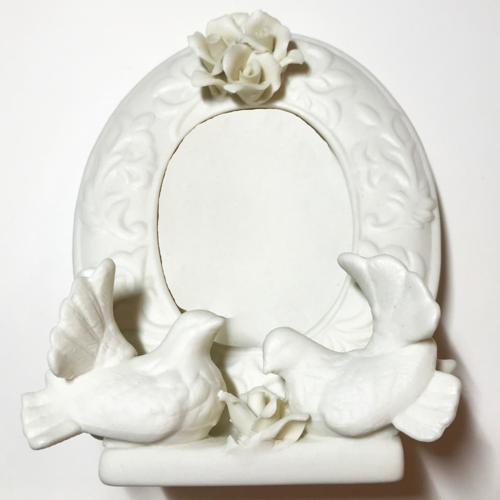 CERAMIC PHOTO FRAME